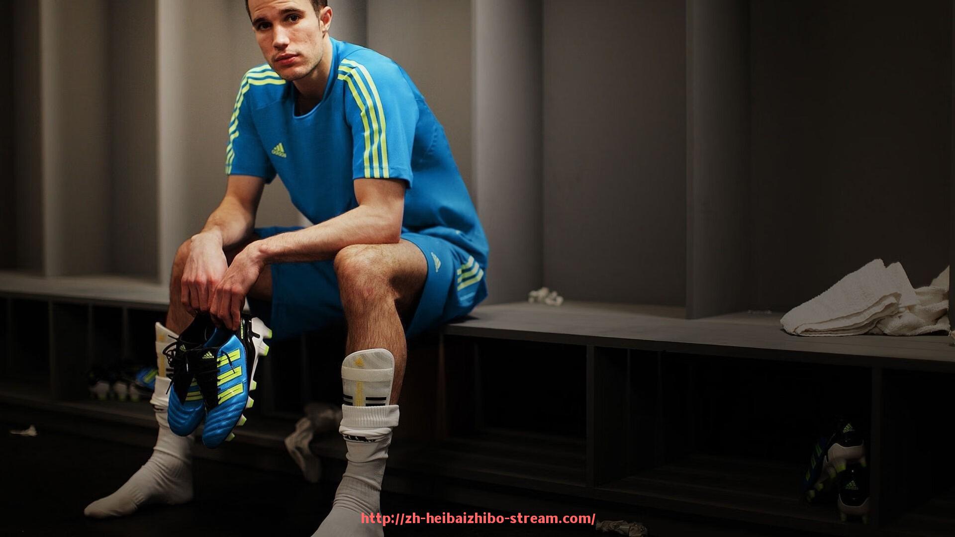 黑白体育直播-世俱杯防守技术细节分析与球员动作标准执行情况